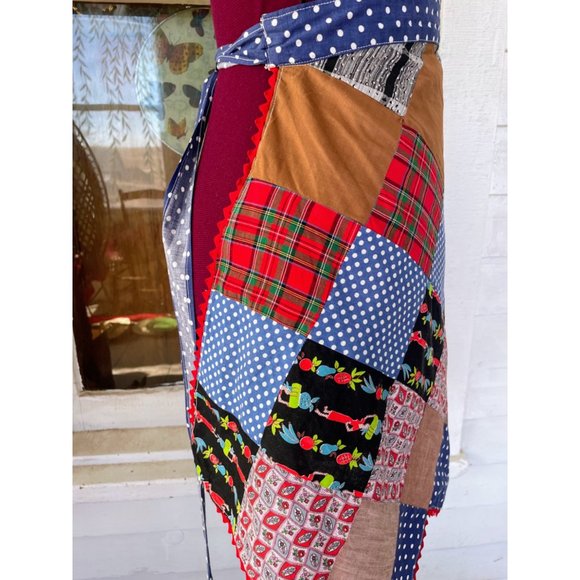 Vintage 1930s Patchwork Ric-Rac Cotton Half Apron - Picture 7 of 9